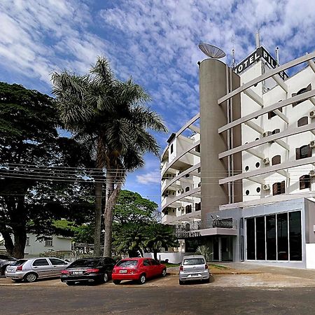 Piloes Palace Hotel Mineiros Buitenkant foto